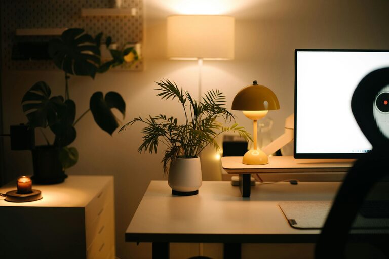 Simple Tips to Create a Cozy and Productive Home Workspace